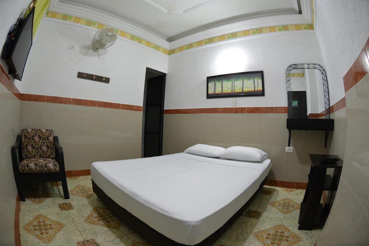 La Hermosa Hotel Buga Exterior photo